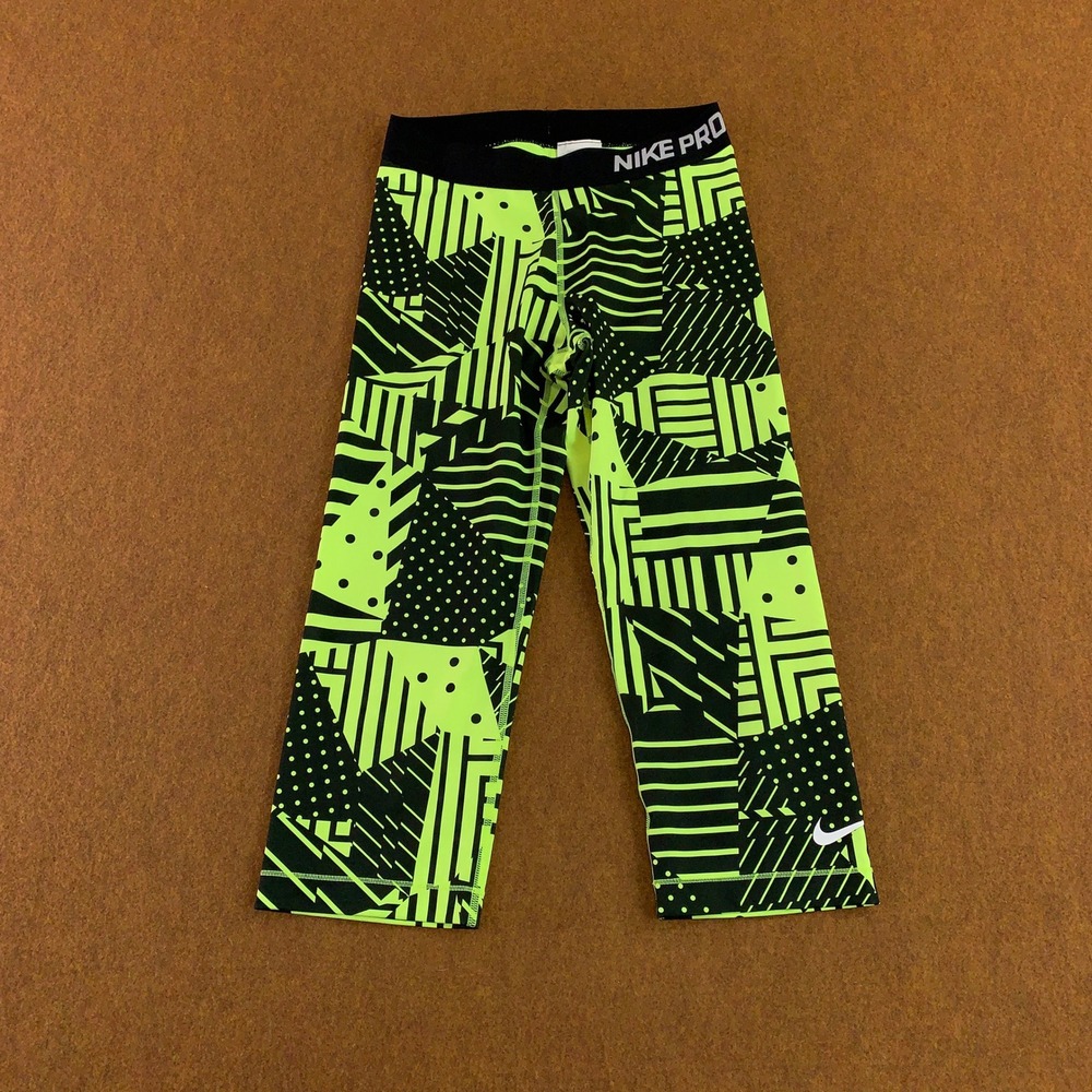 Nike Womens Medium Green Geometric Print Capri Training Leggings Pre-Owned